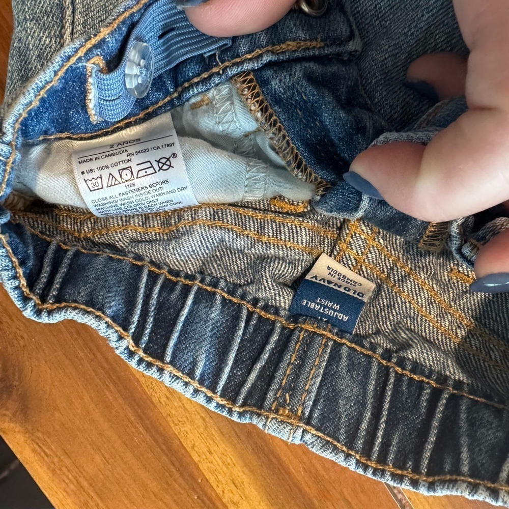 Toddler Girl 2T Bundle- Cat & Jack, Old Navy, and Baby Gap. - Picture 10 of 12